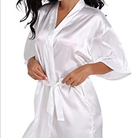 Bridal Robe (NEW) - Picture 3 of 3